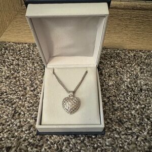 Heart necklace